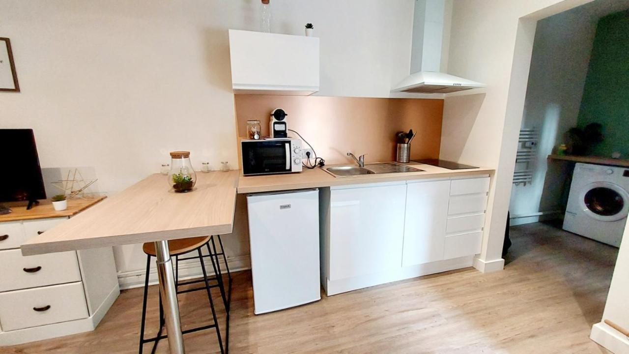 Apartment Cosy Yucca - 1ch - Quartier Des Halles & Parking Pau